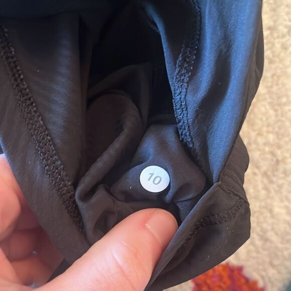 EUC WOMENS 10 LULULEMON ATHLETICA DANCE STUDIO PANTS - Picture 6 of 7